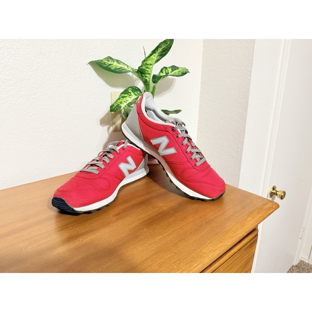 New Balance 311 Men's Size 10 Red Grey Sneakers Shoes ML311PM Comfort Retro Y2K - Picture 4 of 11